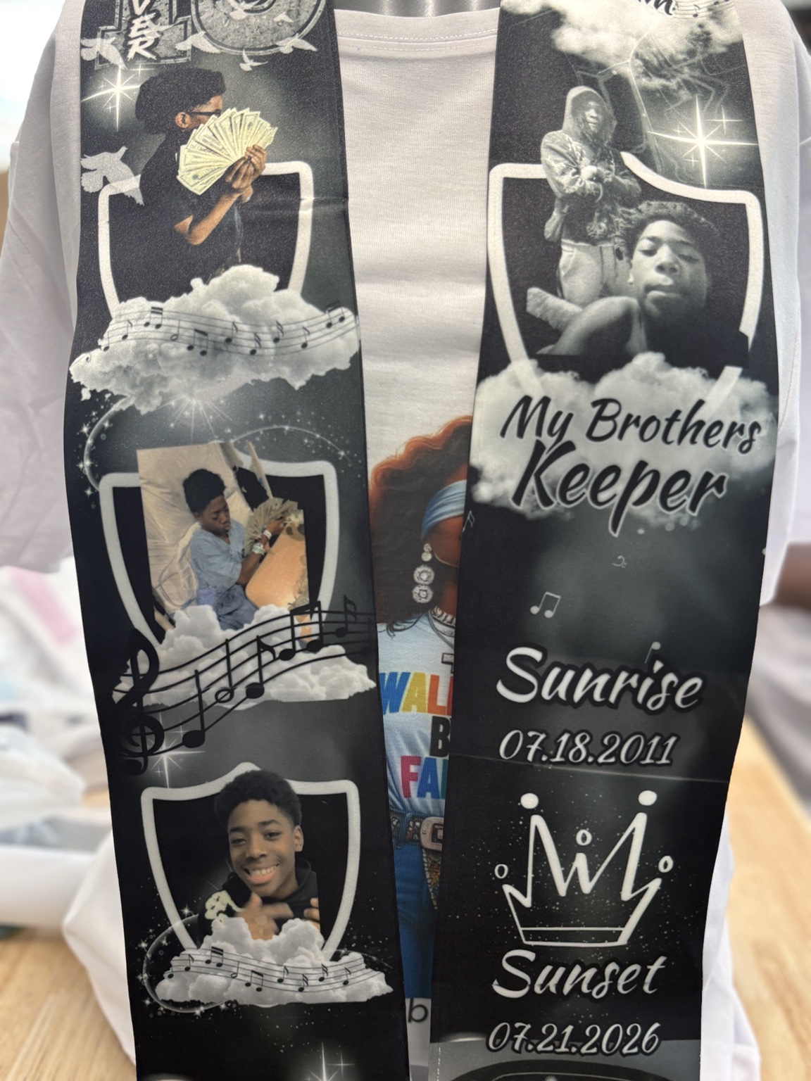 Personalized memorial photo design